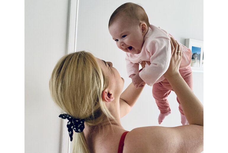 Zuza-Niemowle-4-miesiac-blog-majkpisze